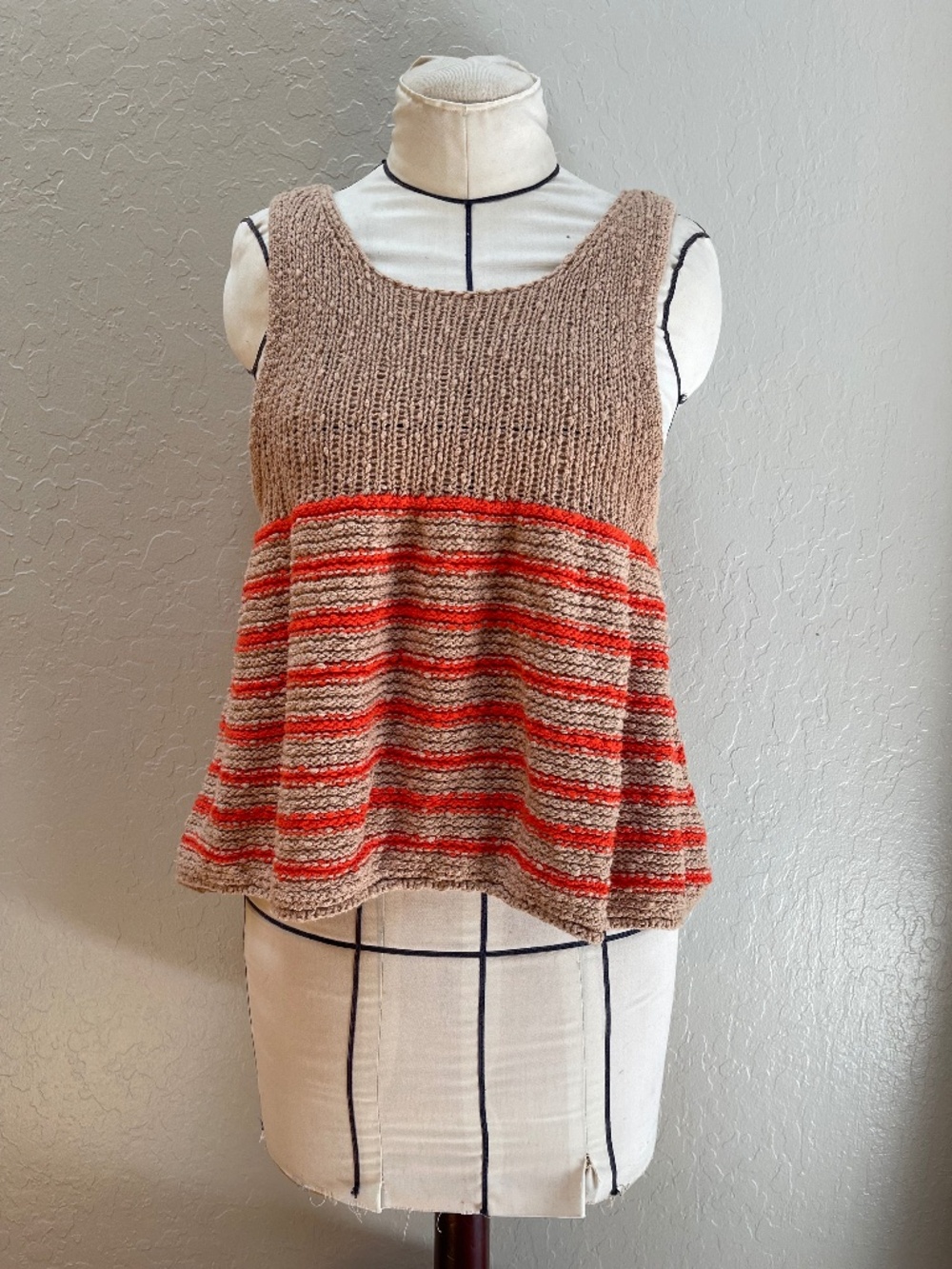 Pilcro Sweater Tank Size XL